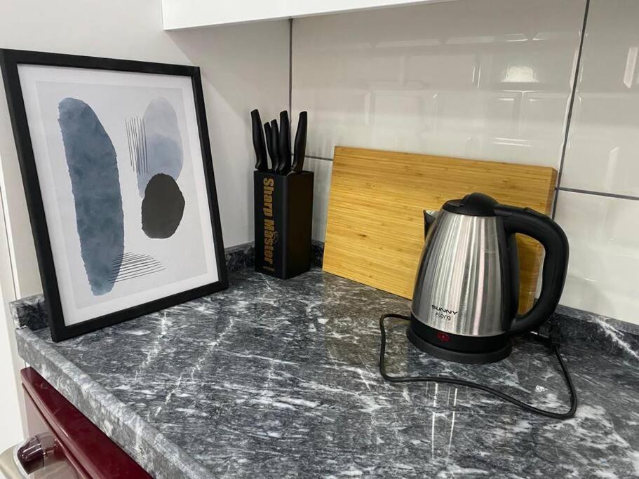 Renovated 2br Near Metro Daire *
