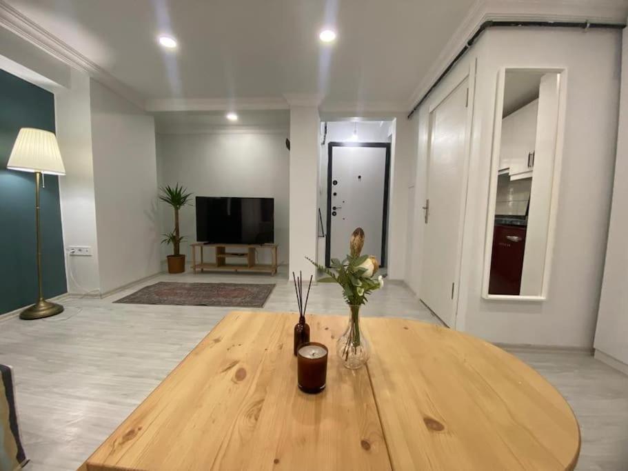 Renovated 2br Near Metro İstanbul