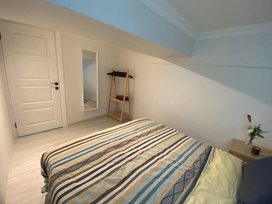 Renovated 2br Near Metro Daire *